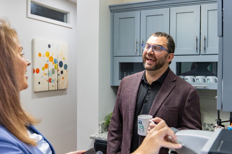 Go Workspace Interior 13