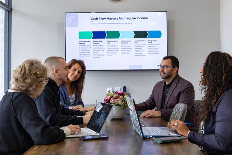 Go Workspace Interior 21